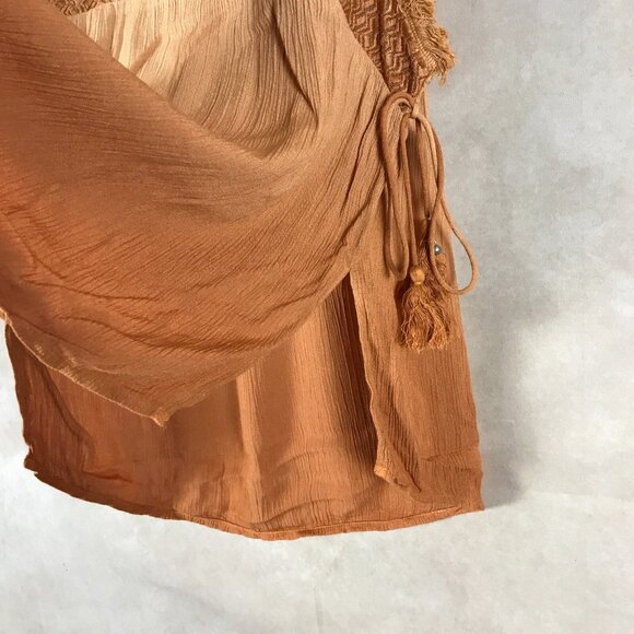 American Rag Le Femme Dip Dye Glow Boho Fringe Top NEW XS - Picture 4 of 6